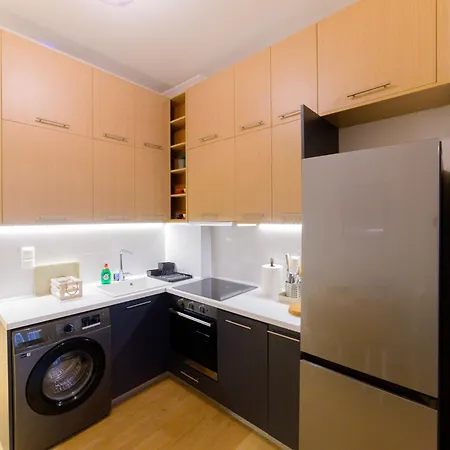 New Modern 2Nd Floor Apartment Thessaloniki Exterior photo